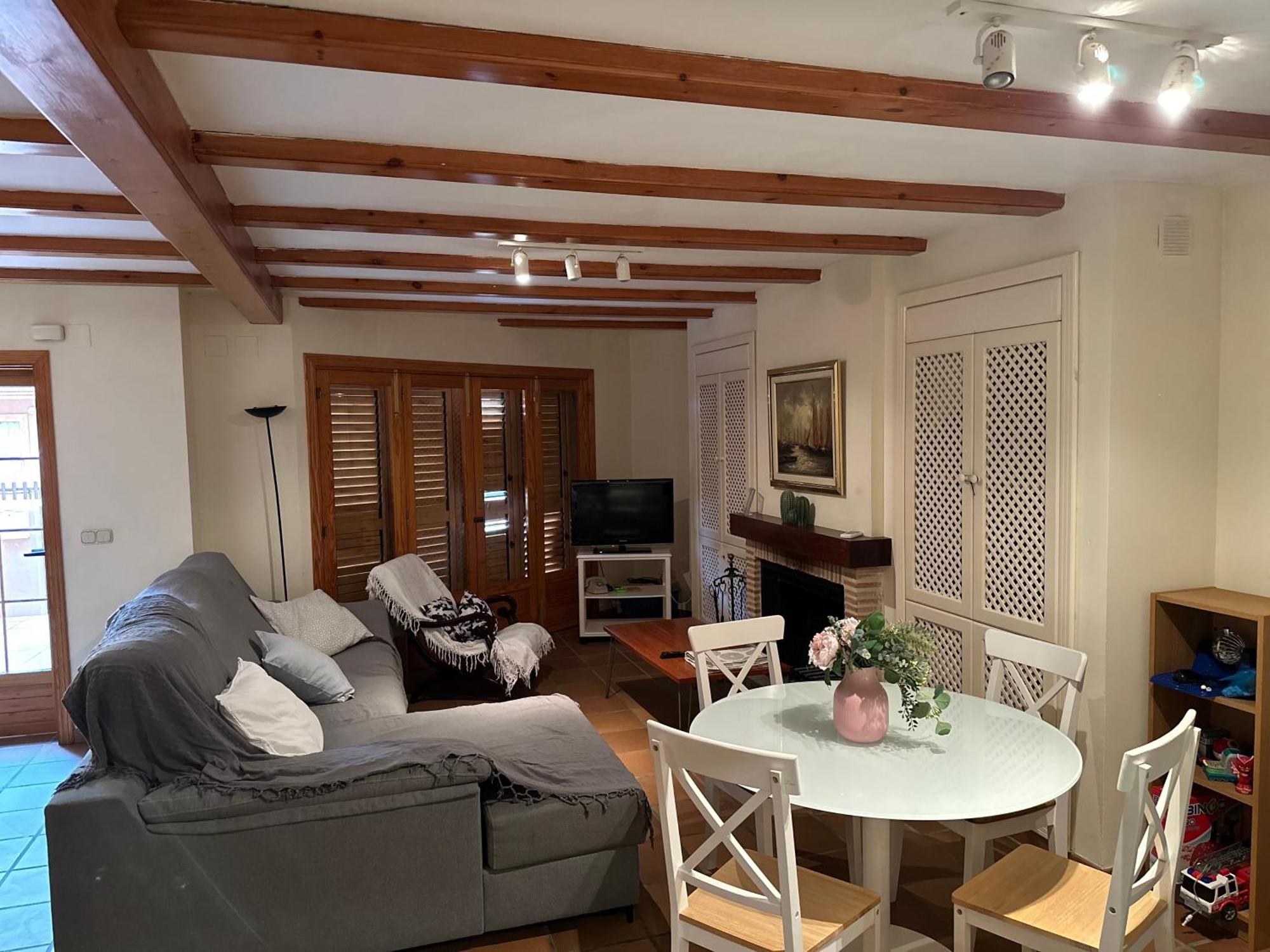 Casa vacanze Adosado En La Playa De El Perellonet Con Piscina, Pista Tenis